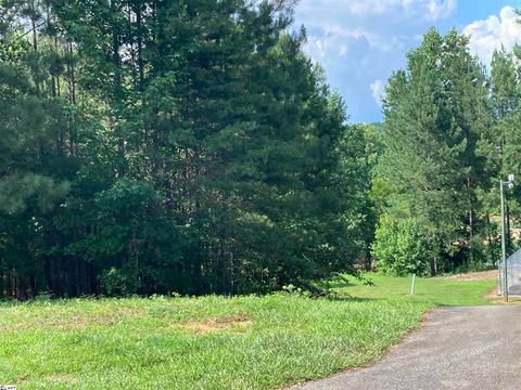 Vacant Land For Sale - 308 Wedge Way<br/> Travelers Rest, SC 29690