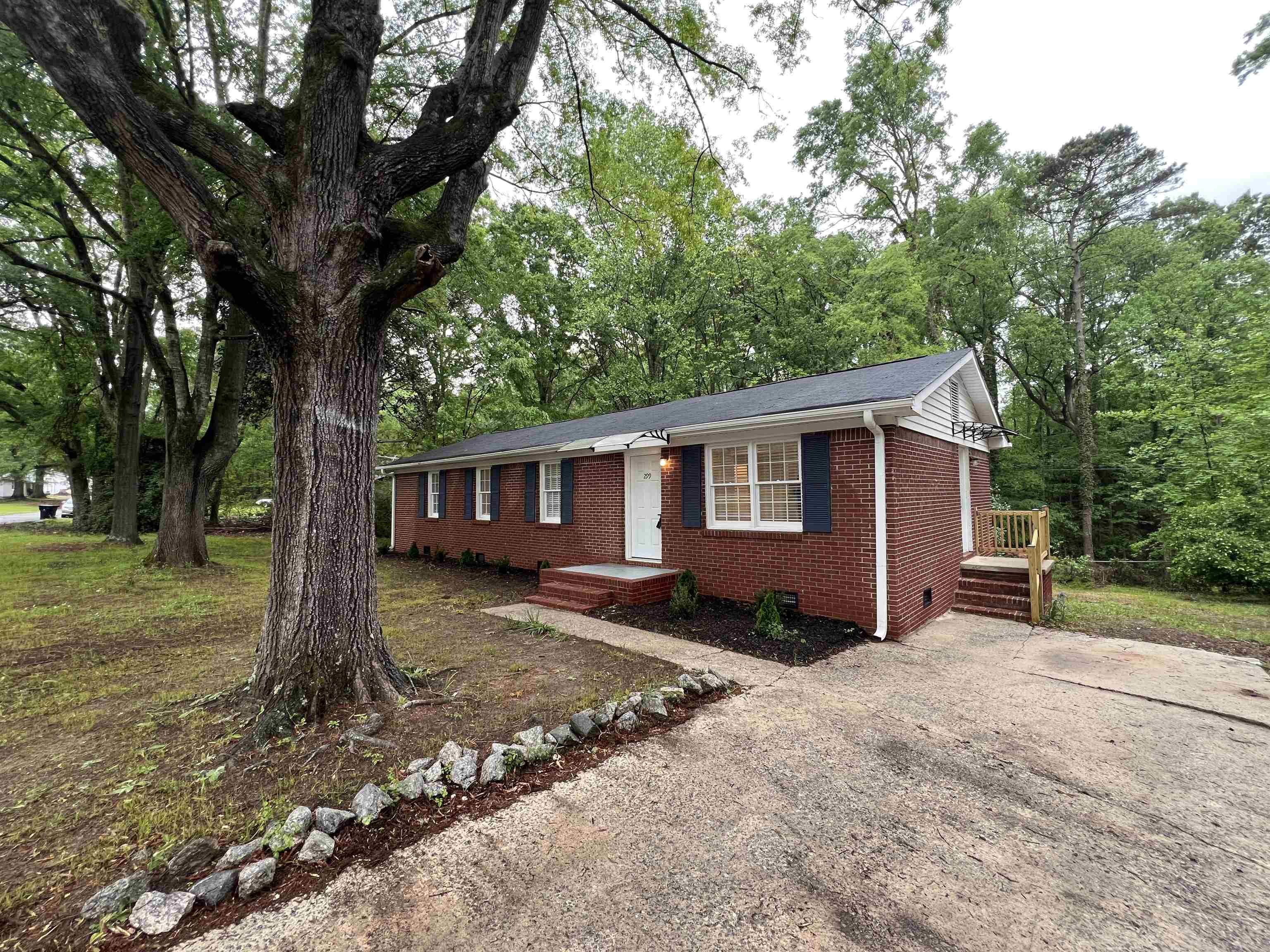299 Fairview Street, Woodruff, South Carolina image 2