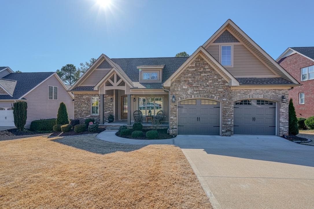 320 S Woodfin Ridge Drive, Inman, South Carolina image 1