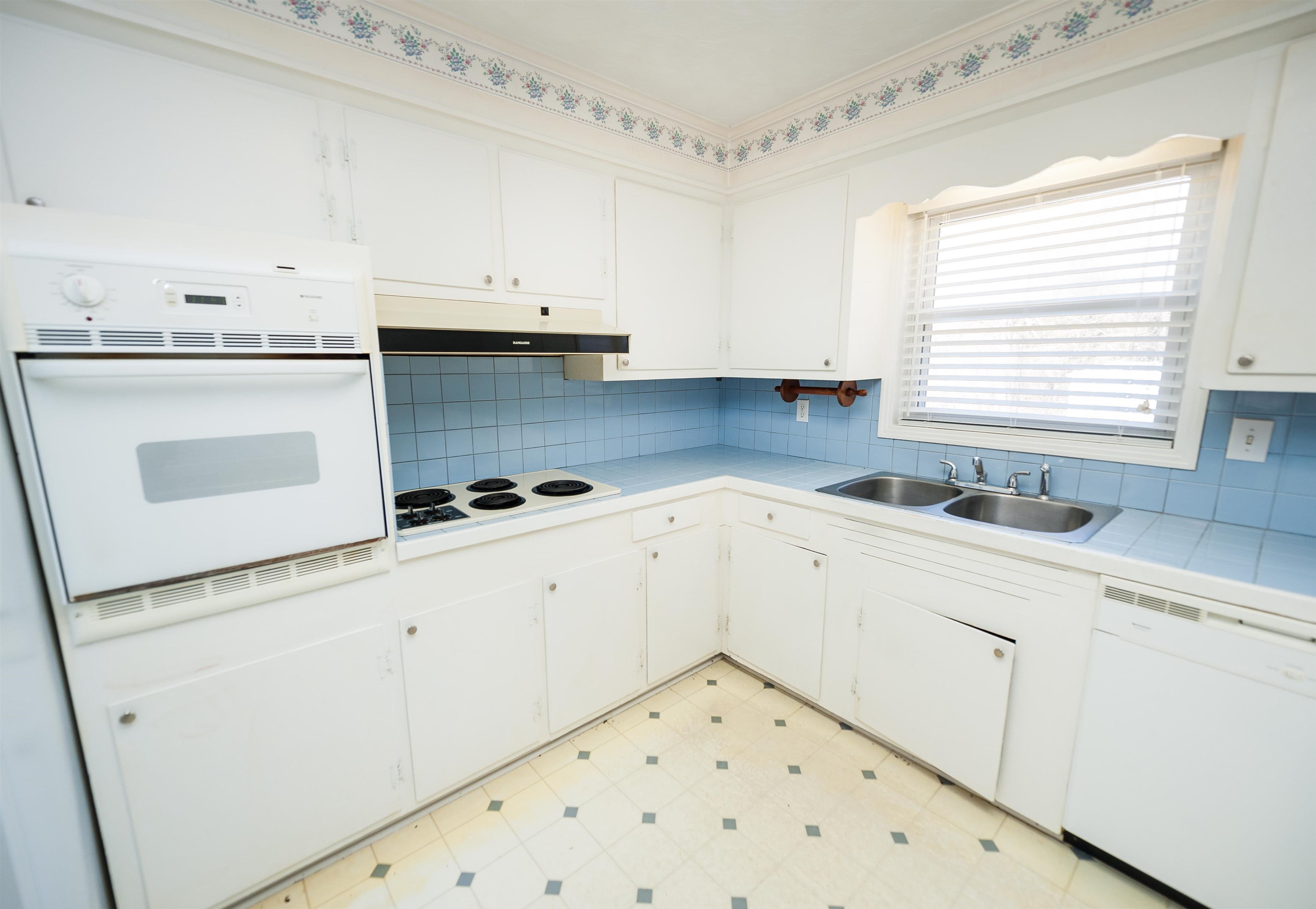 280 Pack Street, Campobello, South Carolina image 10