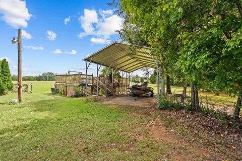 A home in Laurens