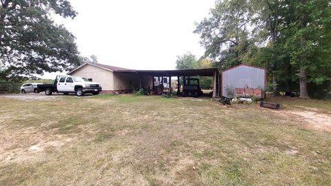 A home in Laurens