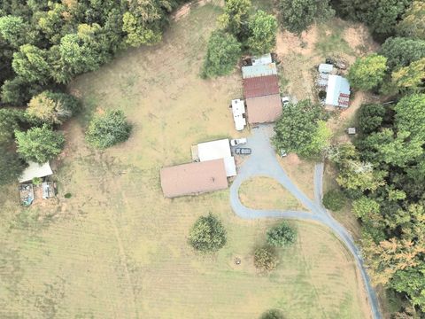 A home in Laurens