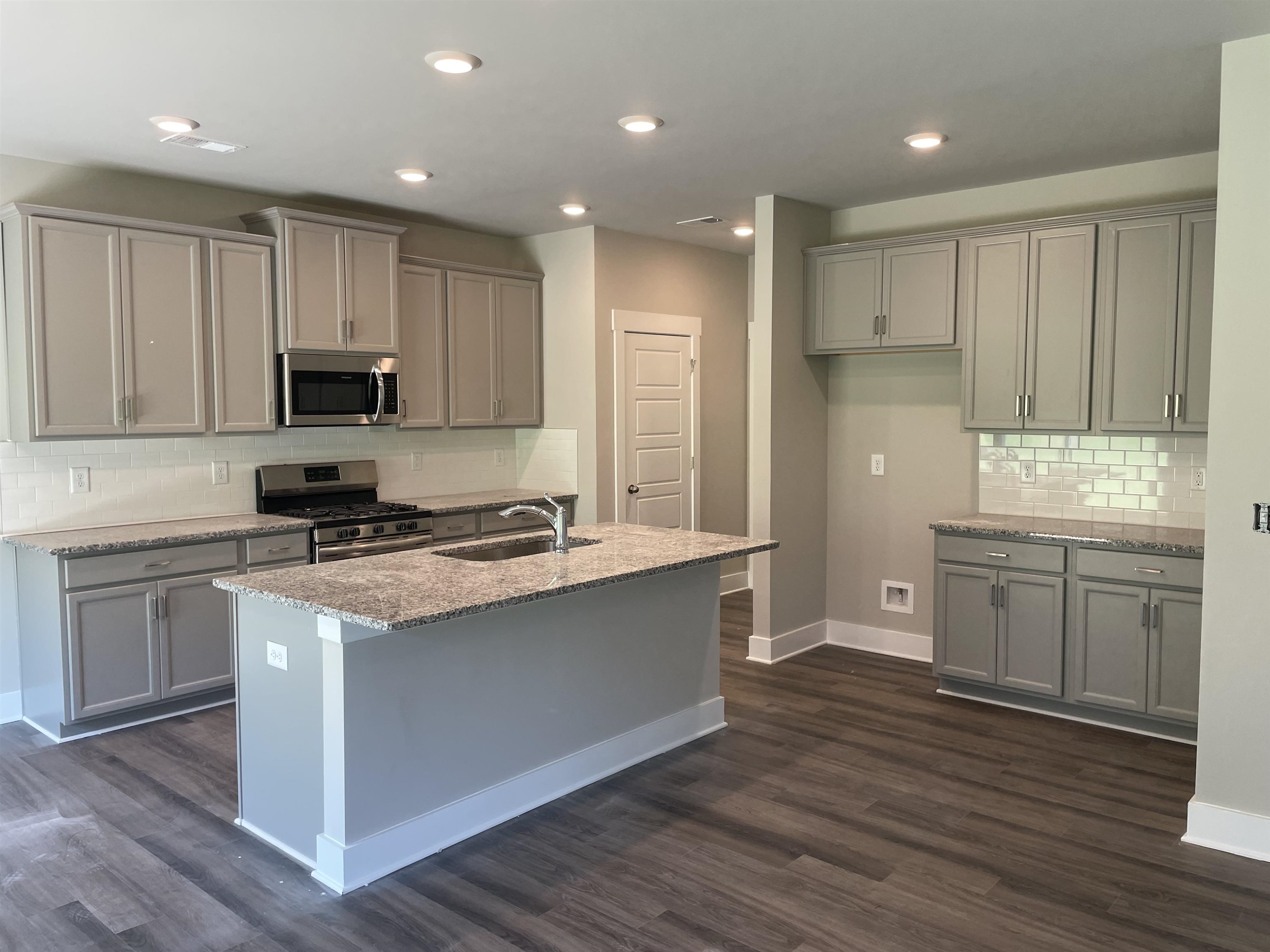 1137 Denington Drive, Spartanburg, South Carolina image 2