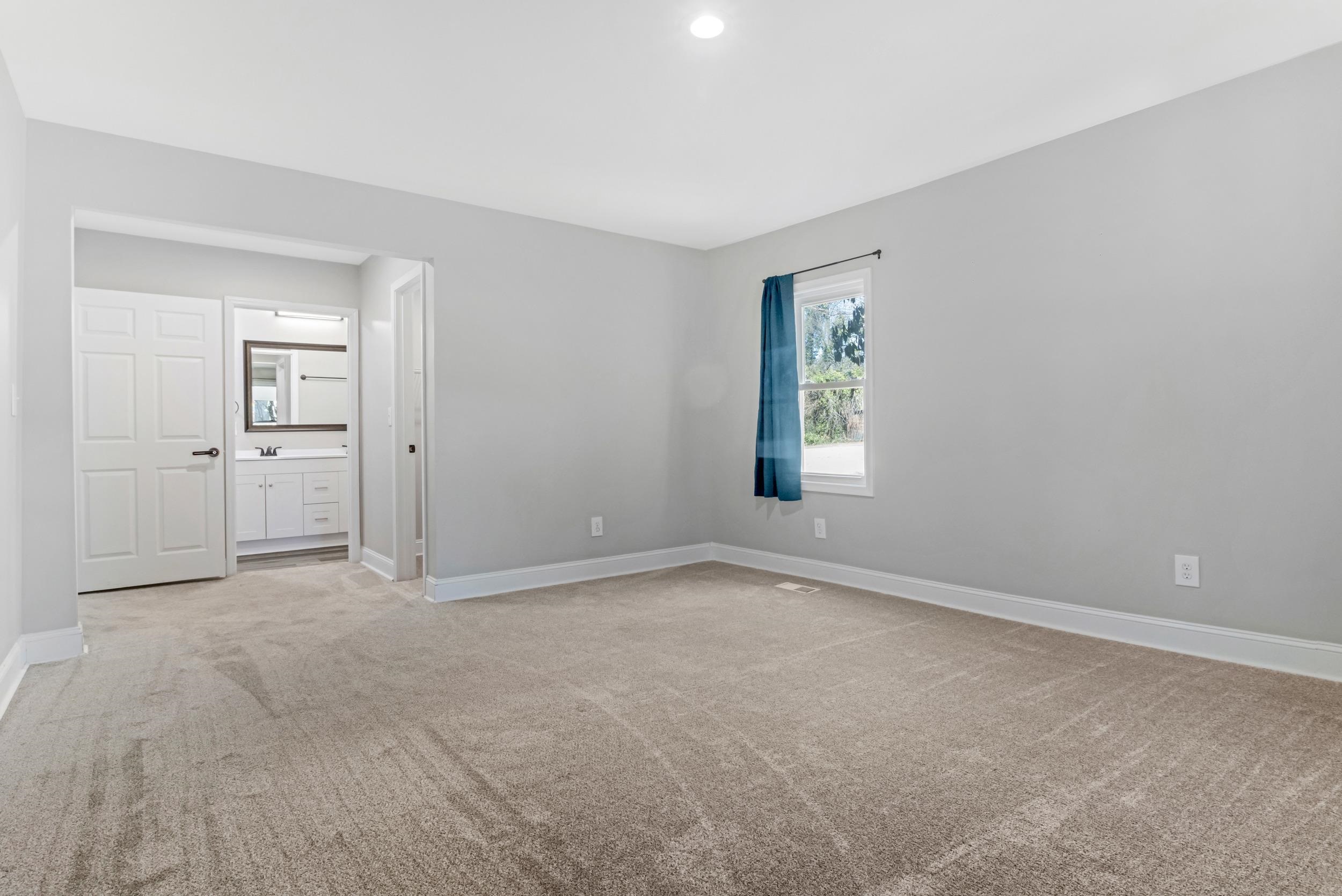 340 W Peachtree Street, Woodruff, South Carolina image 13