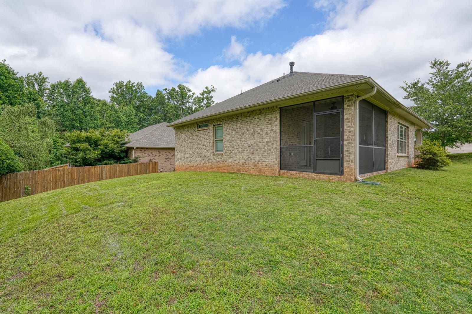 687 W Heatherstone Lane, Roebuck, South Carolina image 4