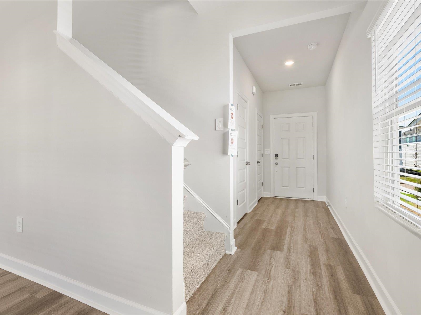 609 Spruce Pine Drive, Pendleton, South Carolina image 2