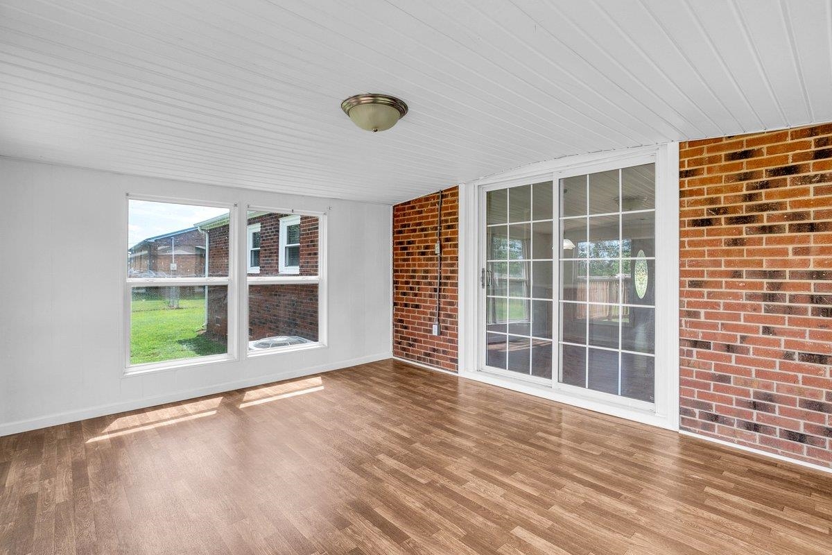 Chesnee, South Carolina 29323, United States, 3 Bedrooms Bedrooms, ,2 BathroomsBathrooms,Residential,Active,233135