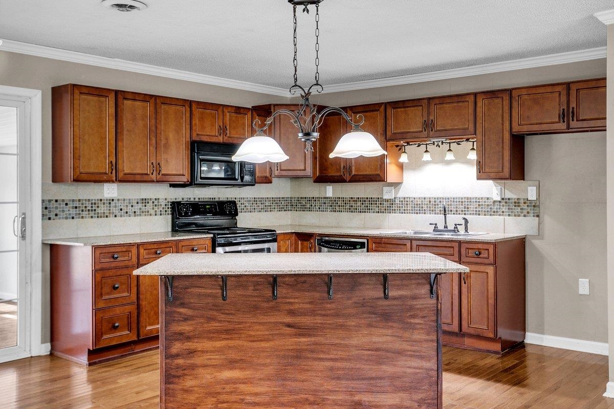 Chesnee, South Carolina 29323, United States, 3 Bedrooms Bedrooms, ,2 BathroomsBathrooms,Residential,Active,233135