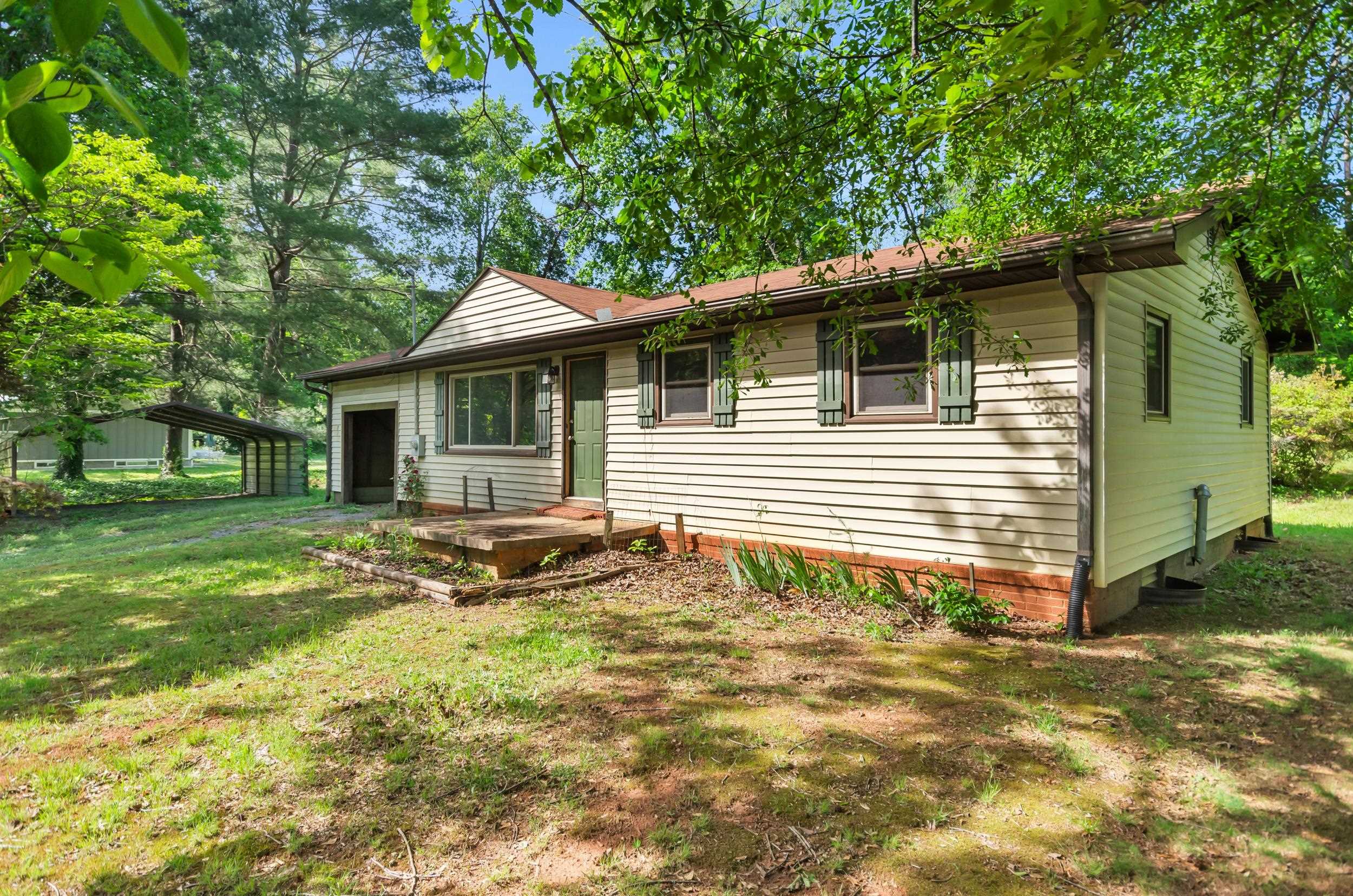 81 Julia Street, Columbus, North Carolina image 1