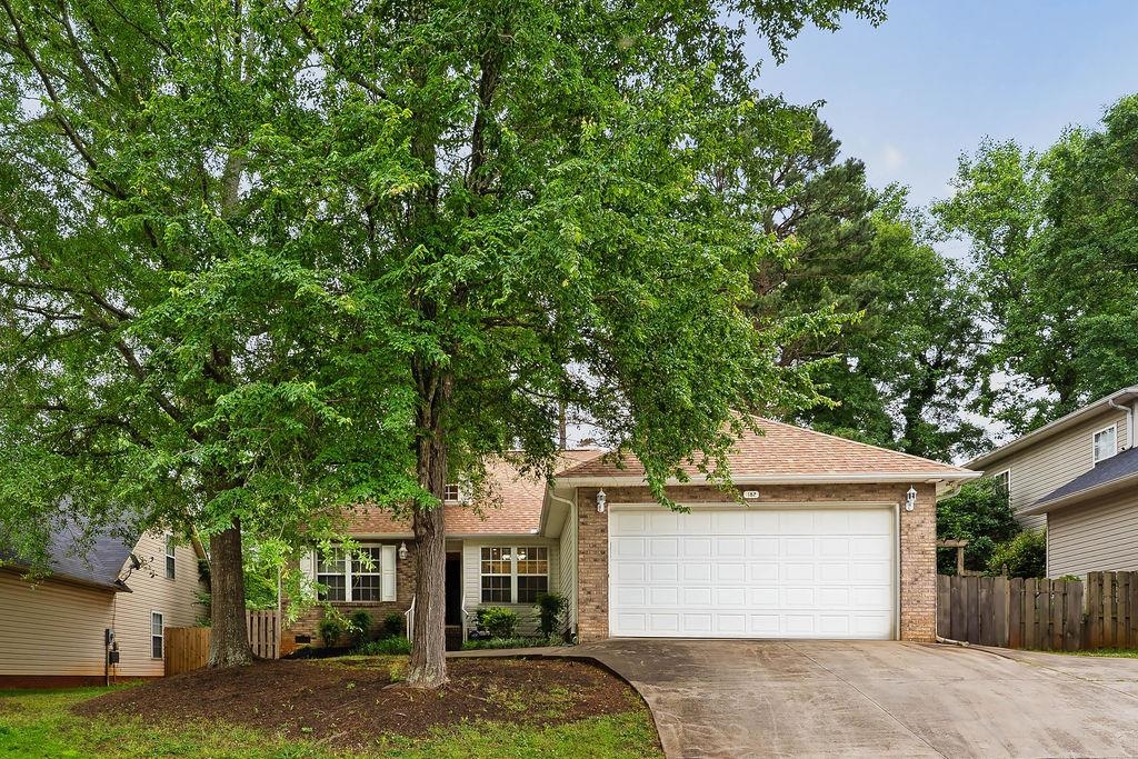 182 Riverrun Drive, Spartanburg, South Carolina image 1