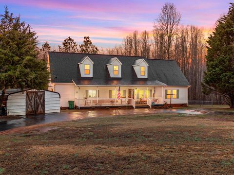 Mobile Home For Sale - 2889 Chesnee Highway<br/> Cherokee County, Gaffney, SC 29341