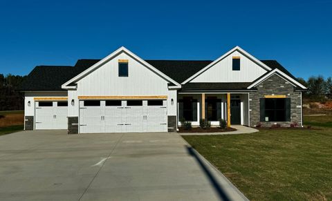 A home in Chesnee