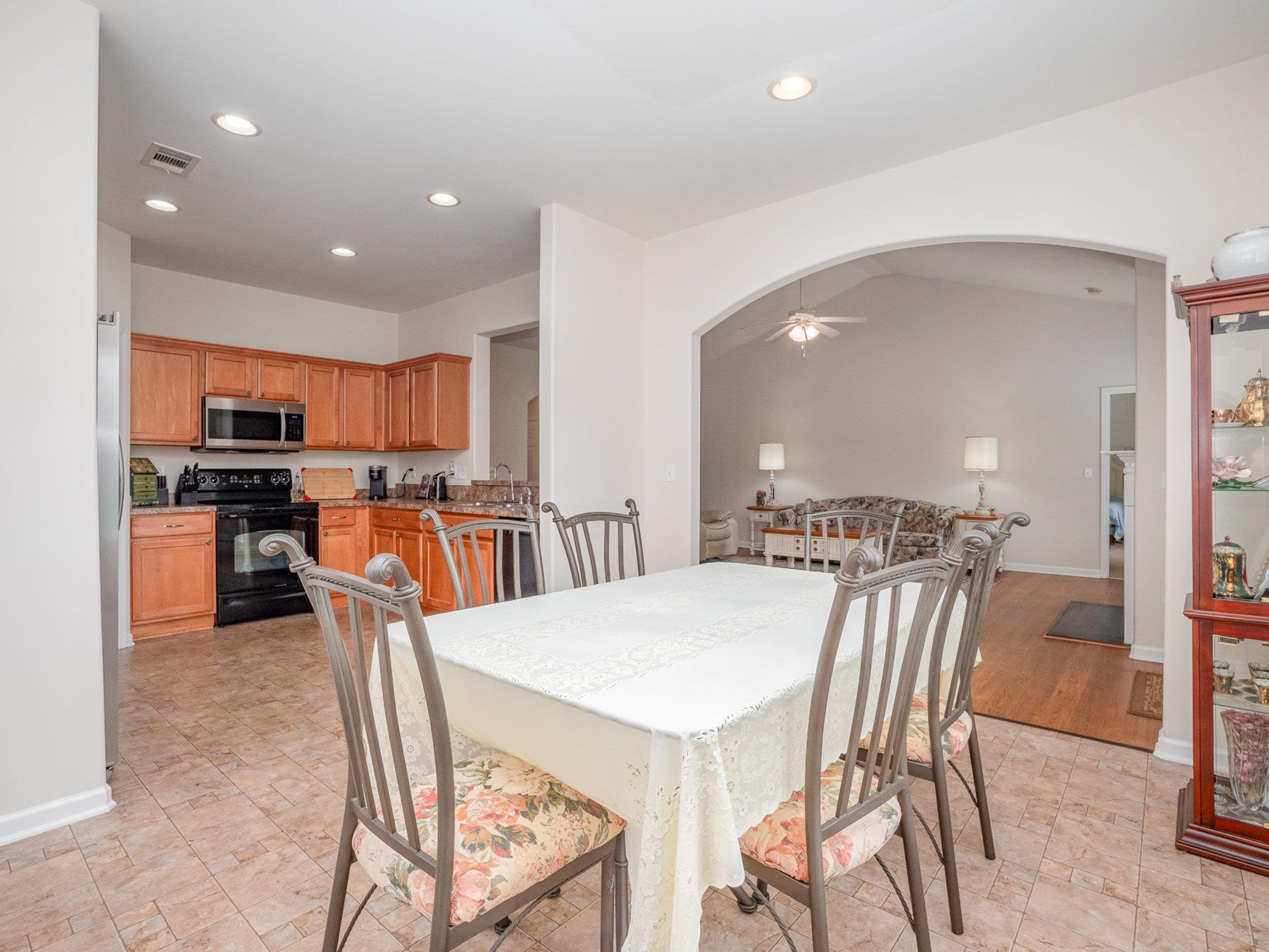 438 Melbourne Lane, Spartanburg, South Carolina image 12