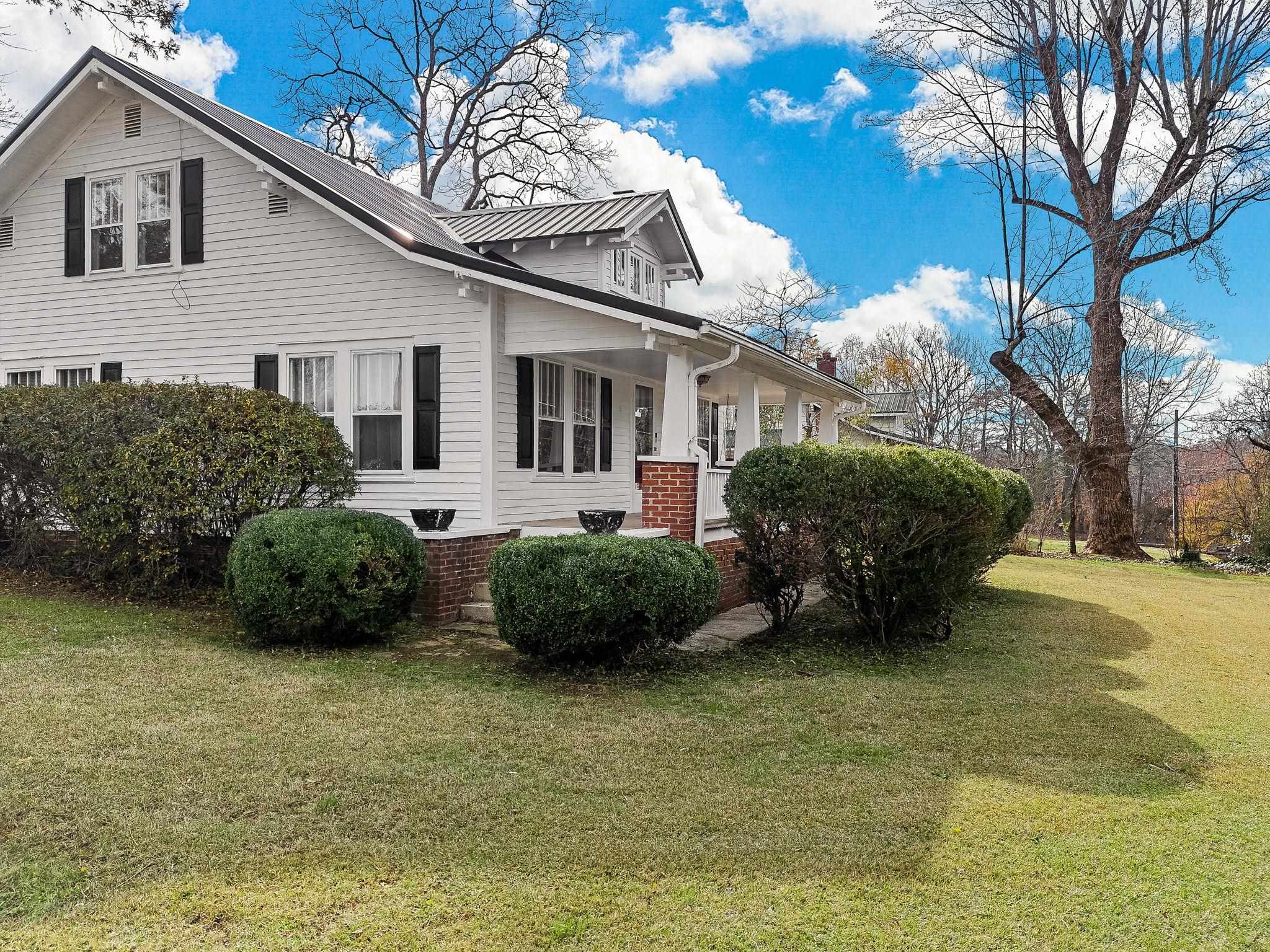 201 W Coleman Street, Landrum, South Carolina image 2