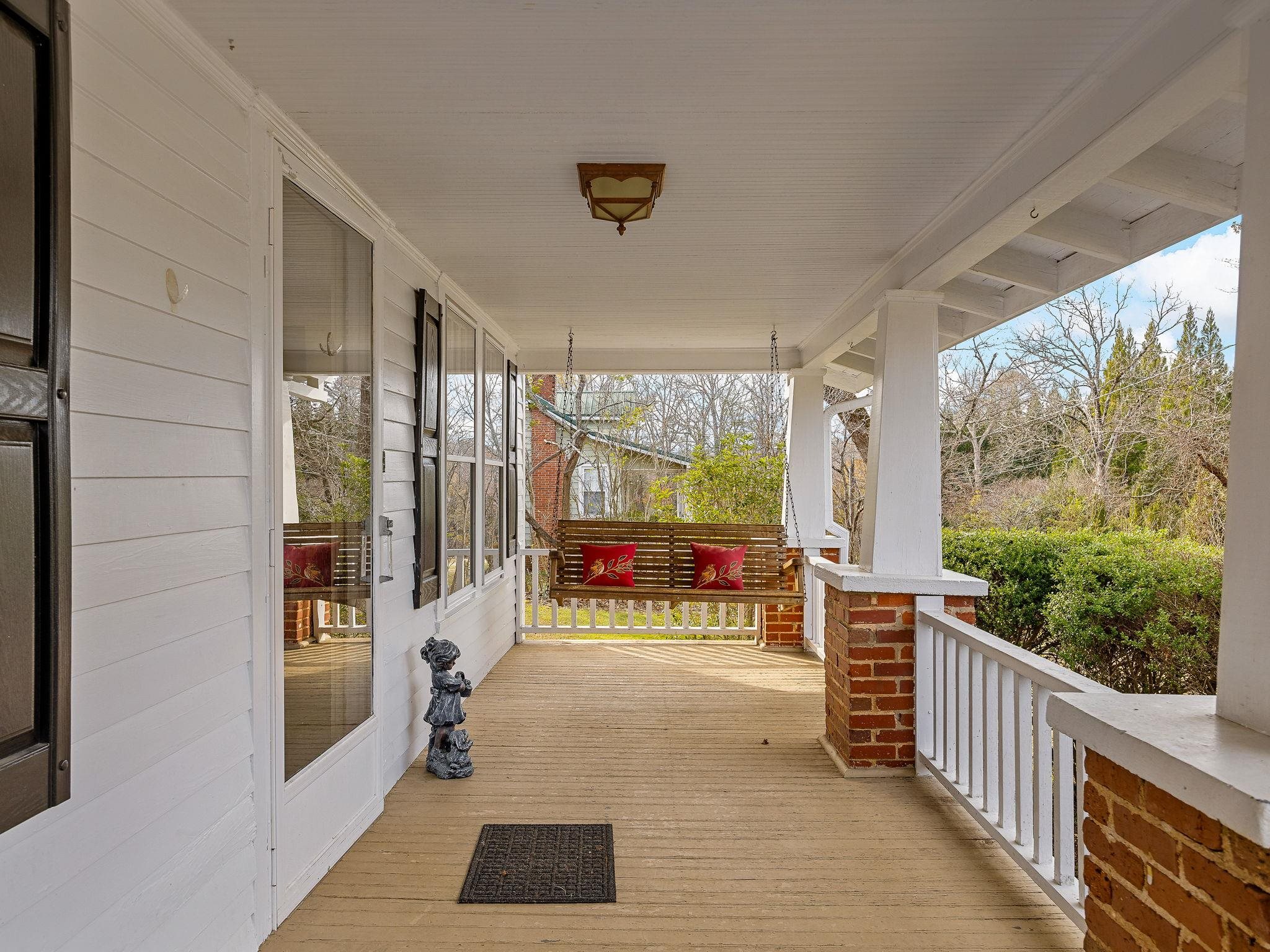 201 W Coleman Street, Landrum, South Carolina image 5