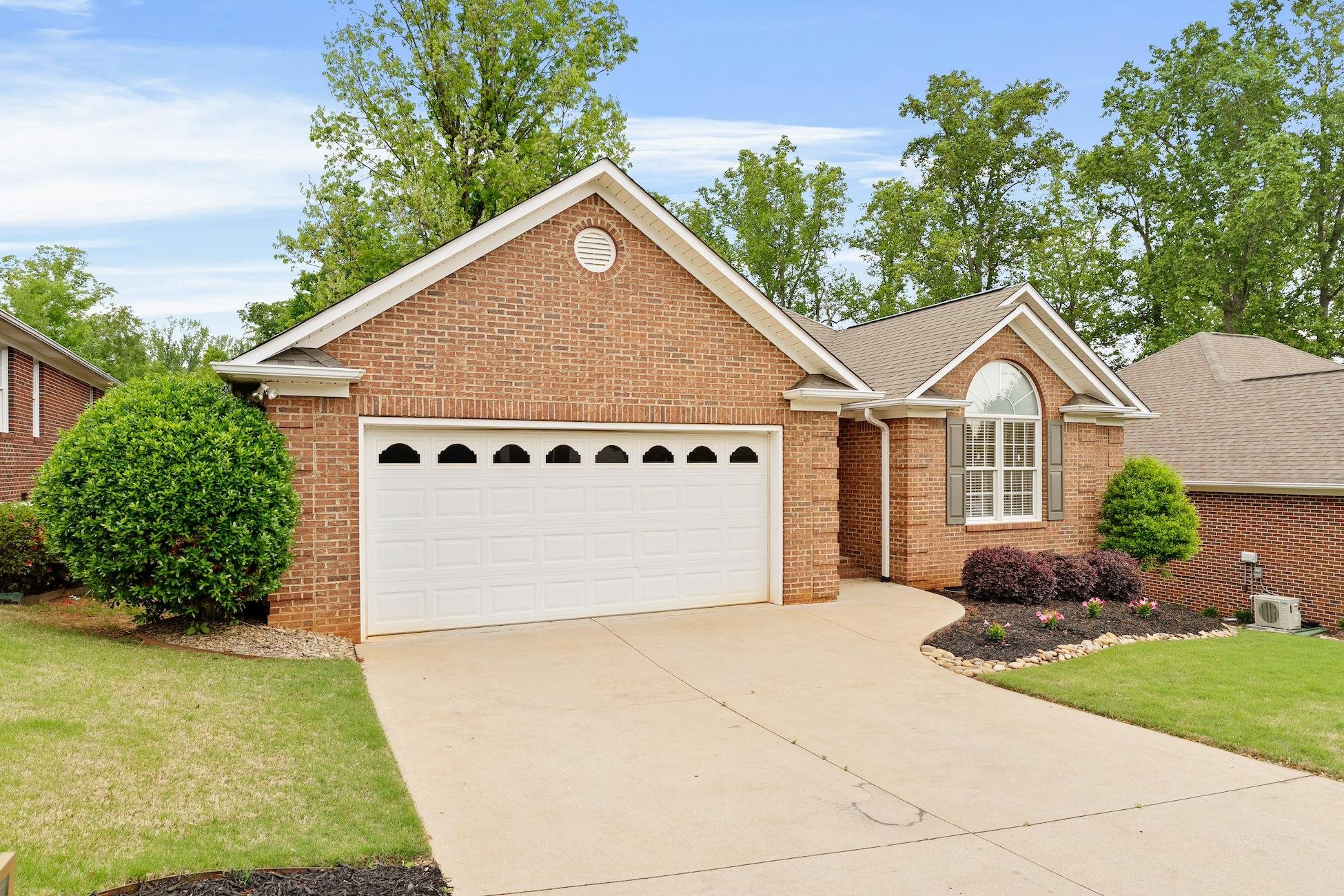125 Hidden Ridge Drive, Spartanburg, South Carolina image 3