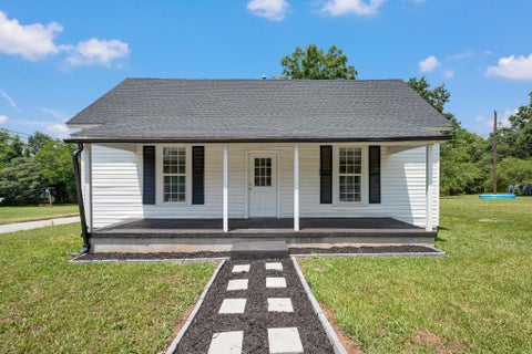 Homes For Sale - 201 Hammett Street<br/> Honea Path, SC 29654