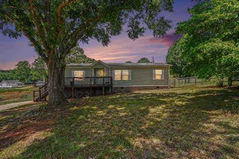 Mobile Home For Sale - 364 Johnson Circle Cir<br/> Spartanburg County, Inman, SC 29349