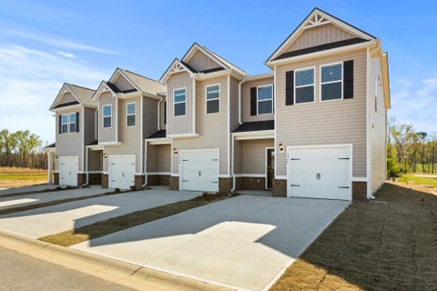 Townhouse For Sale - 1328 Roadstead Drive<br/> Spartanburg, SC 29303