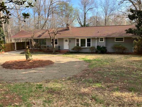 Homes For Sale - 2275 Aleaf Ter Ter<br/> Spartanburg, SC 29302