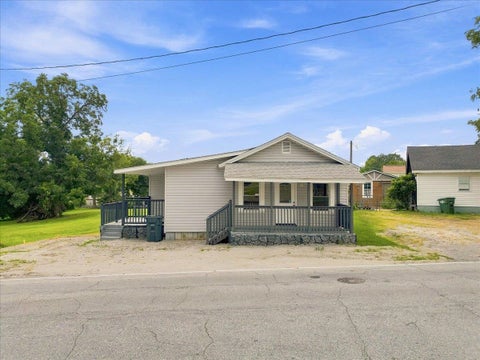 Homes For Sale - 923 N Pinckney Street<br/> Union, SC 29379