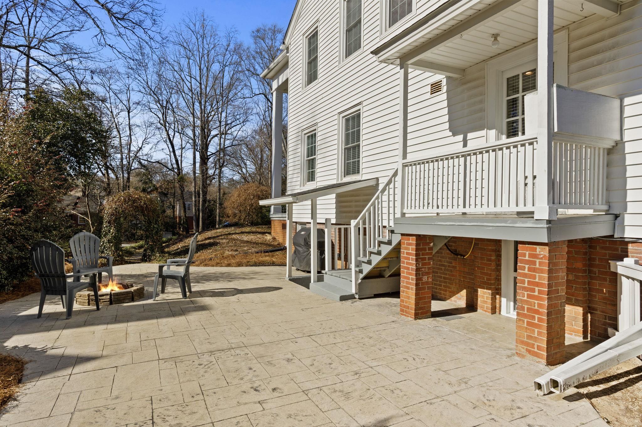 402 Brookwood Drive, Greenville, South Carolina image 37