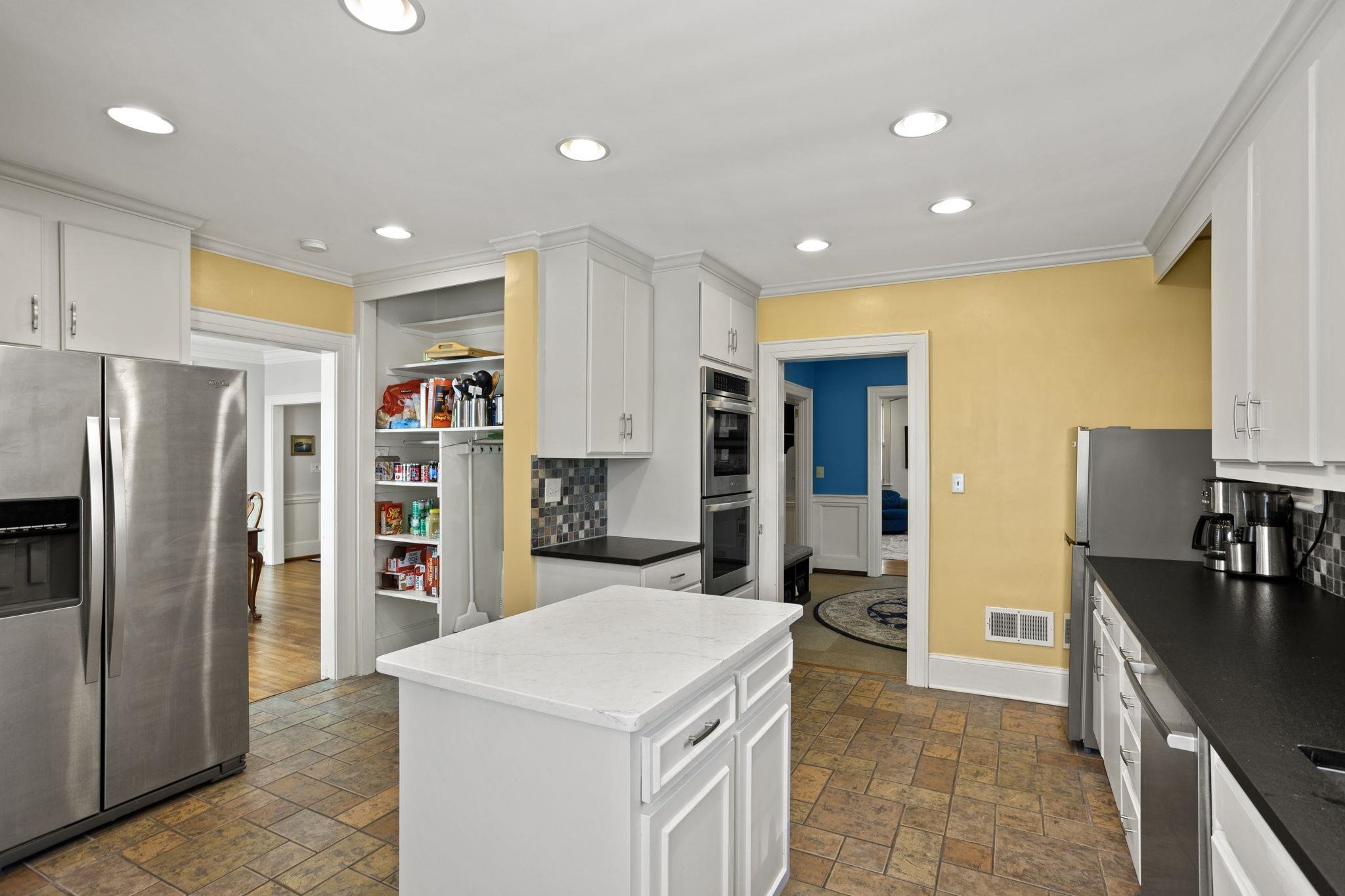 402 Brookwood Drive, Greenville, South Carolina image 18