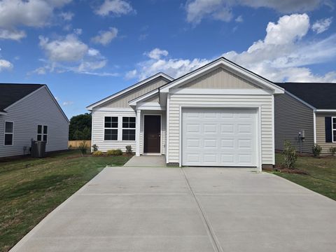 Homes For Sale - 138 Cloverfield Lane<br/> Spartanburg, SC 29303