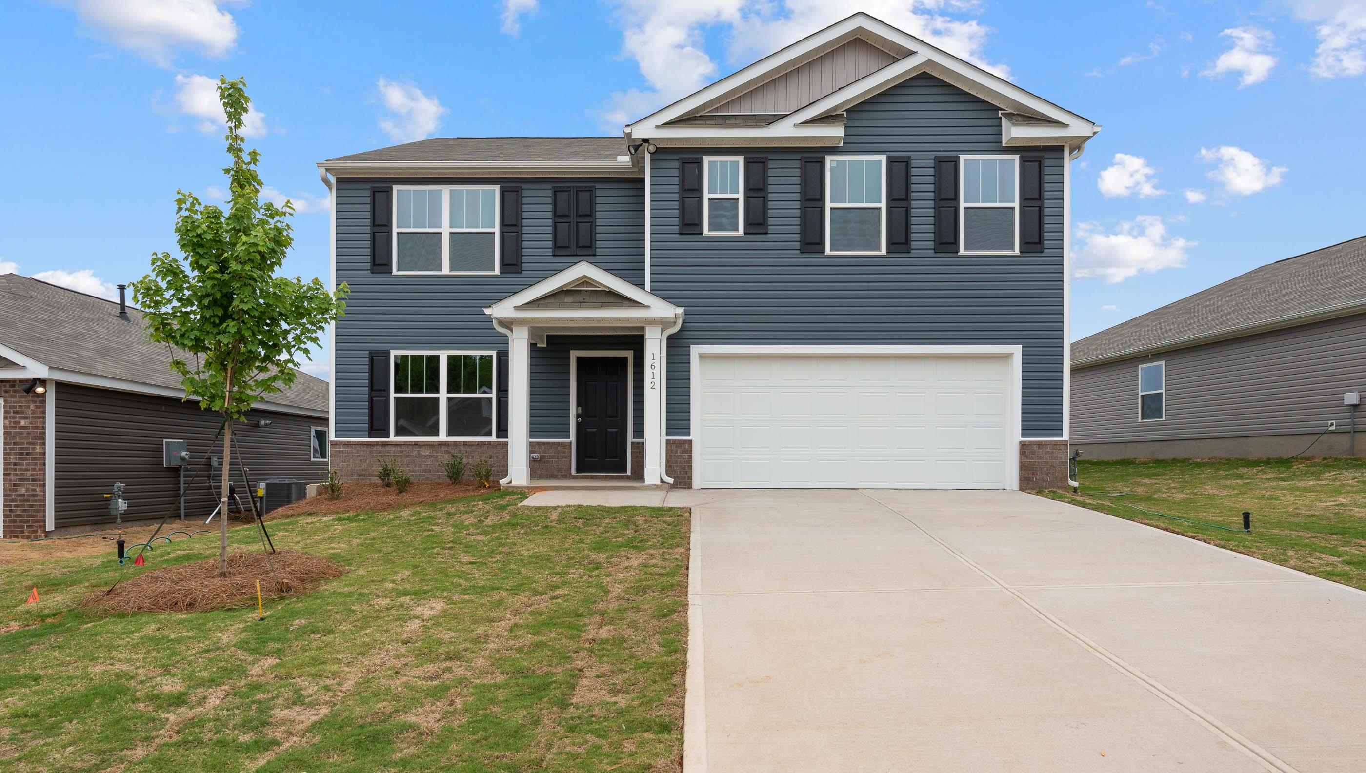 1612 Martingale Way, Roebuck, South Carolina image 2