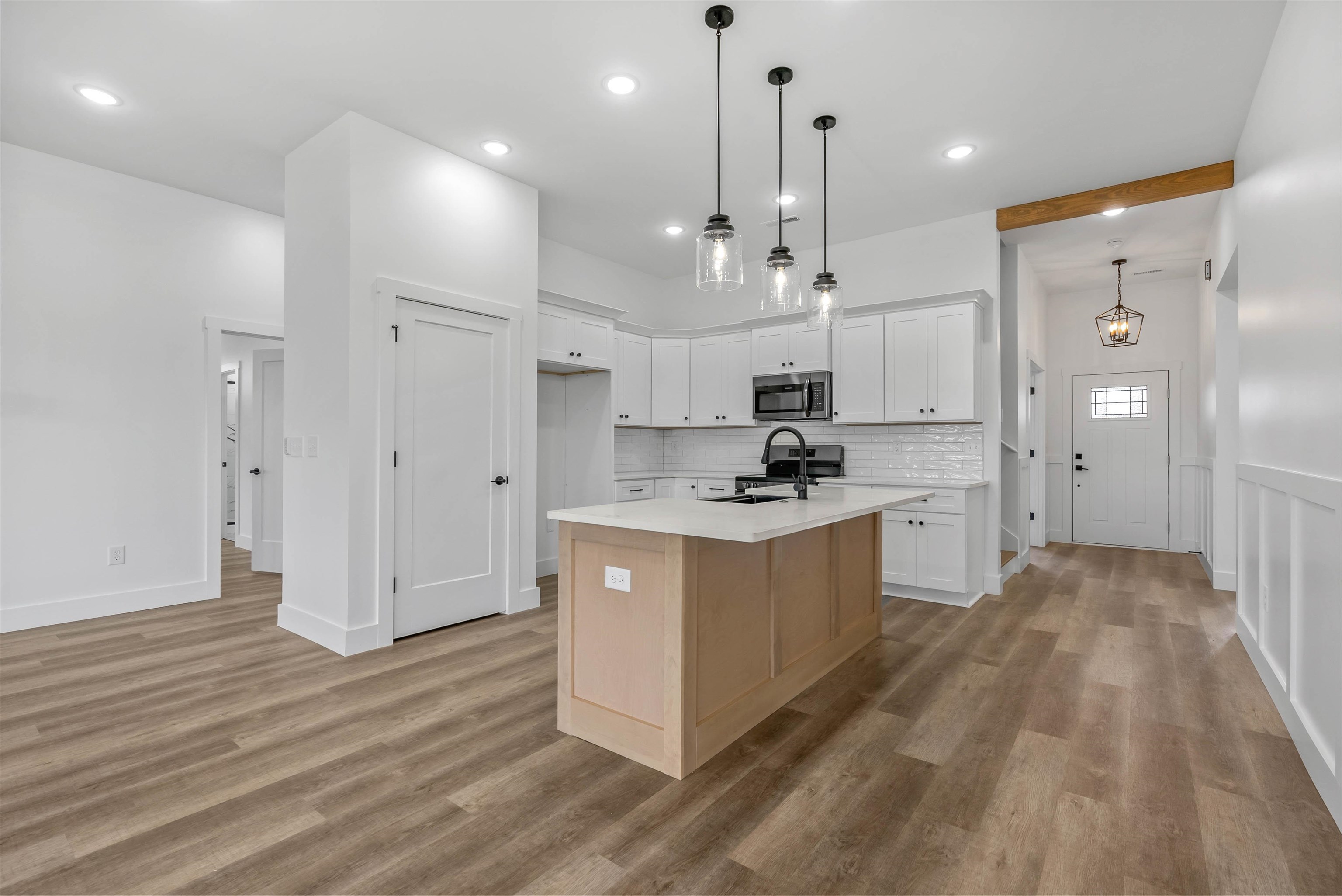 2015 Meadow Glen Court, Chesnee, South Carolina image 6