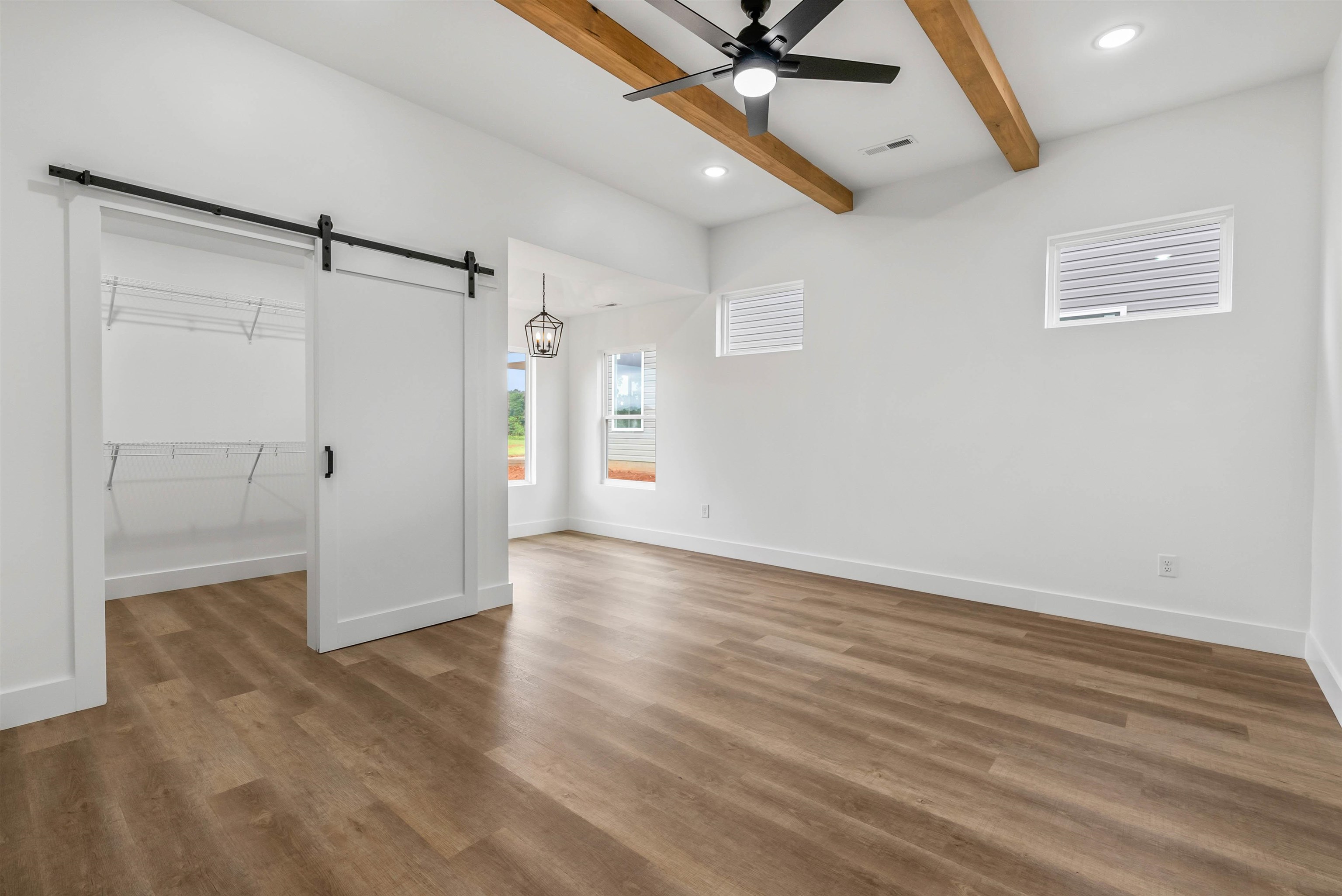 2015 Meadow Glen Court, Chesnee, South Carolina image 15