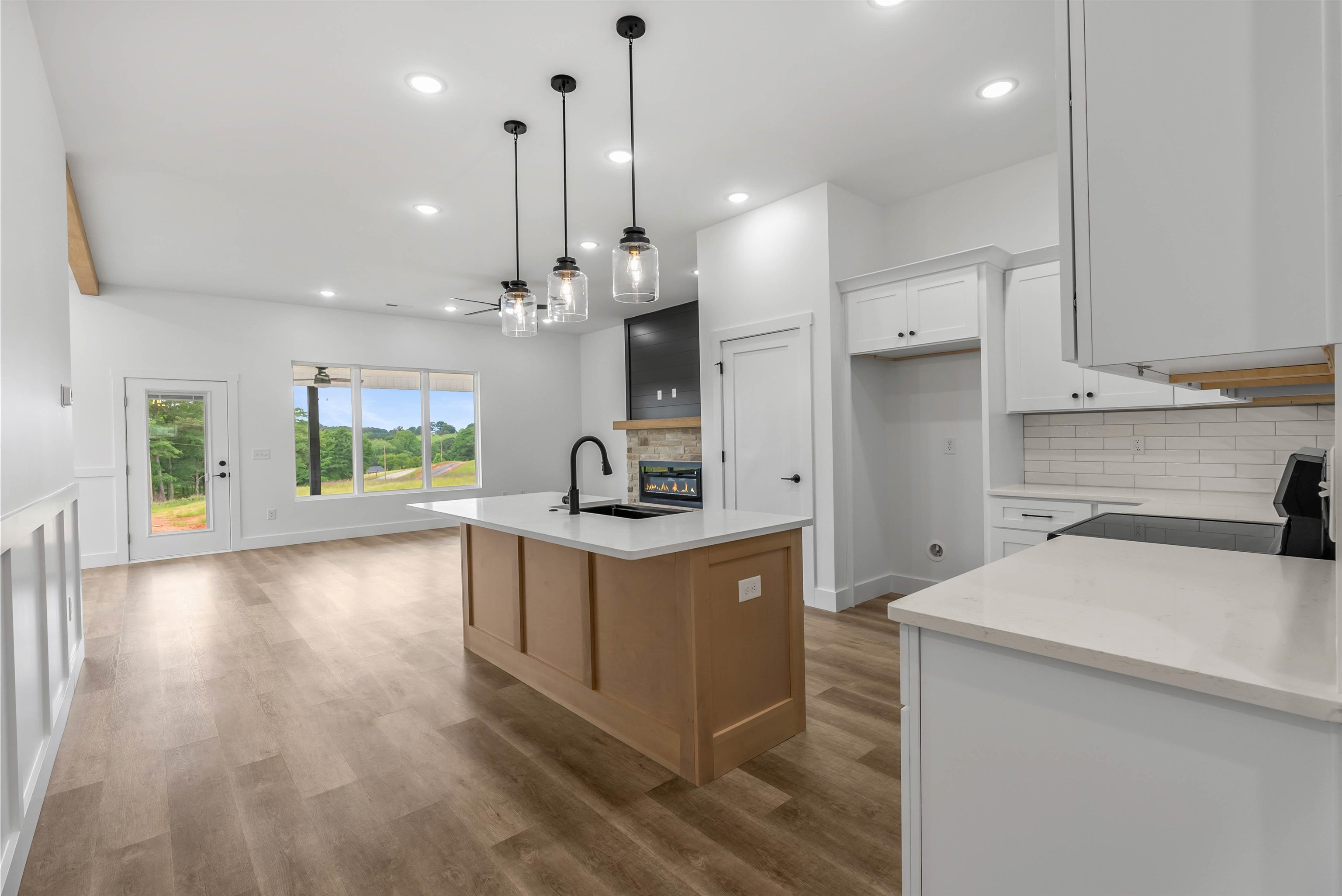2015 Meadow Glen Court, Chesnee, South Carolina image 5