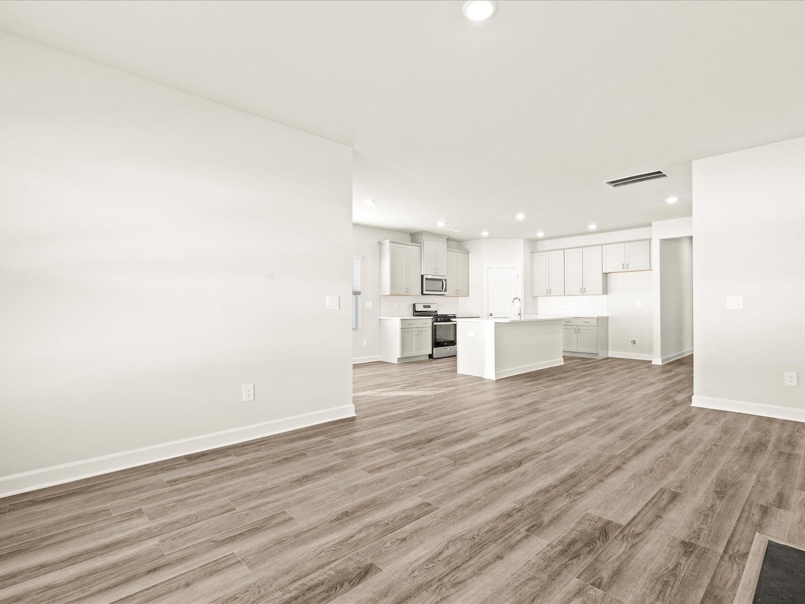 641 Hollybank Street, Fountain Inn, South Carolina image 13