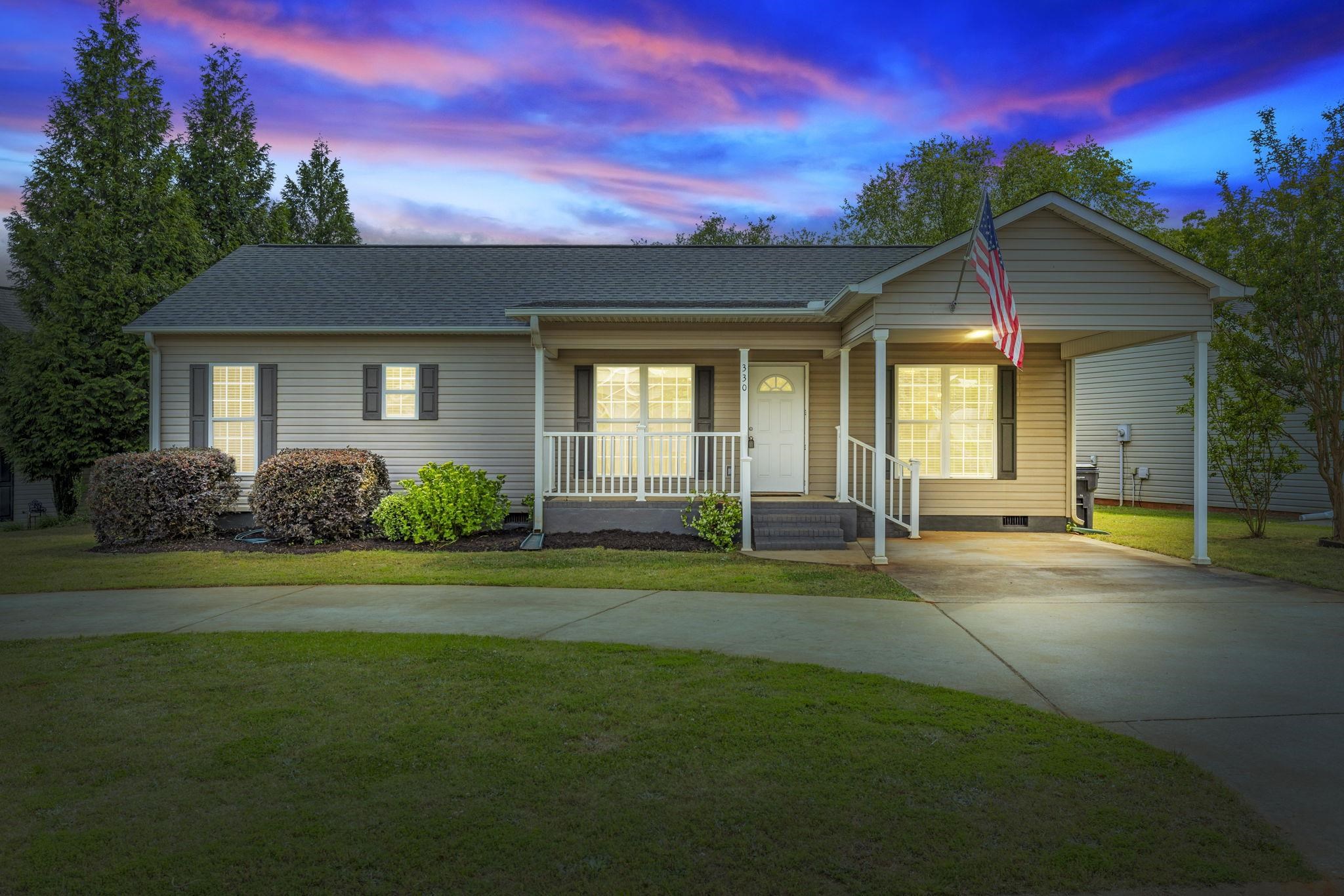 330 Split Oak Lane, Inman, South Carolina image 2