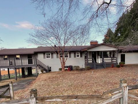 A home in Chesnee