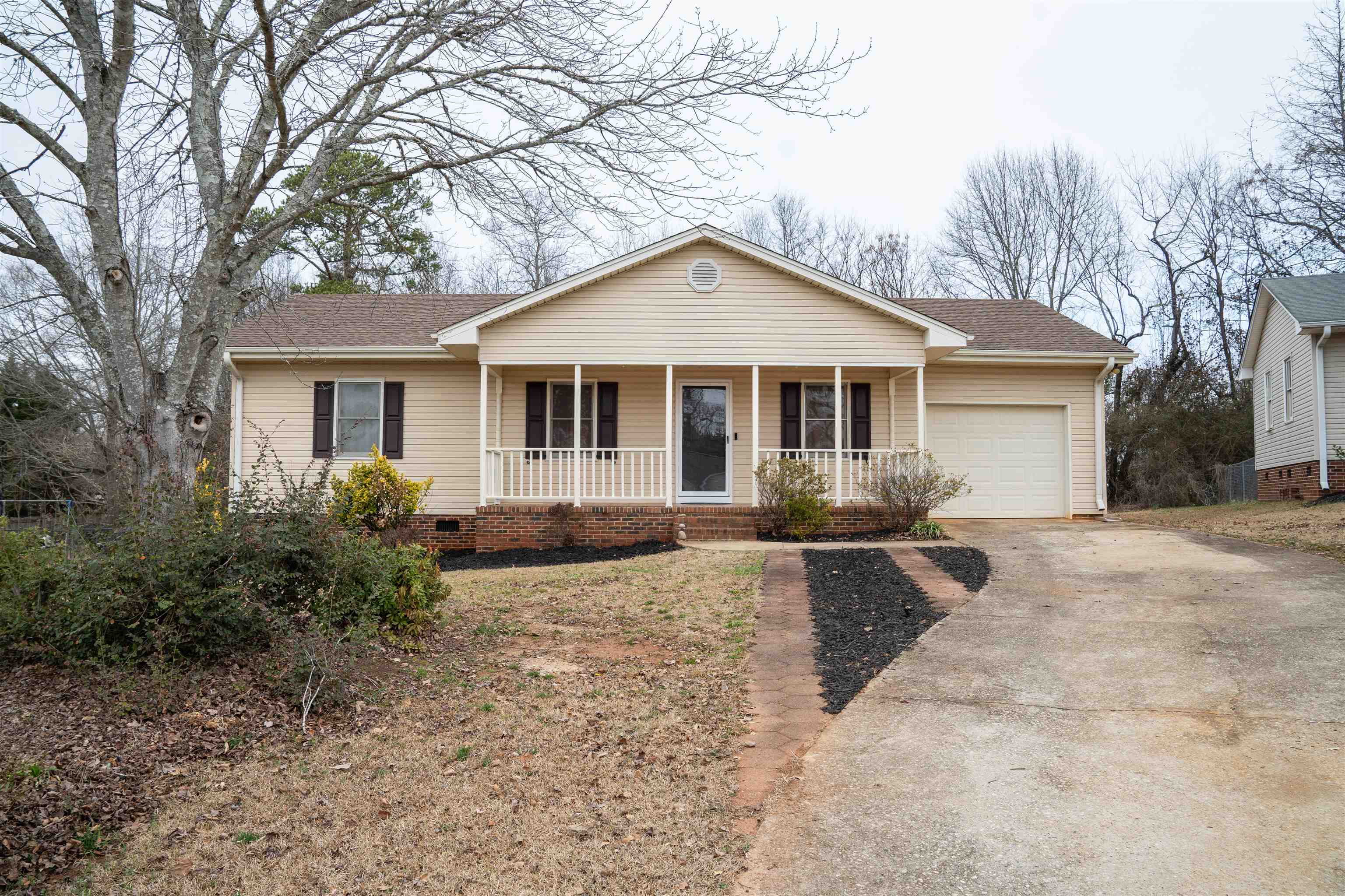 213 Yamasee Court, Lyman, South Carolina image 2