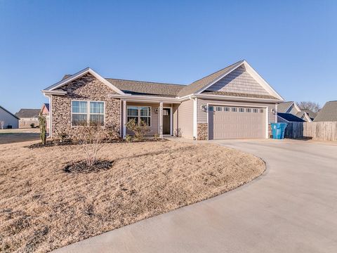 Homes For Sale - 535 Nature Walk Way<br/> Inman, SC 29349