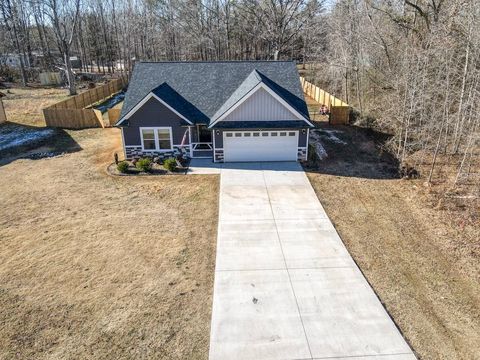 A home in Chesnee