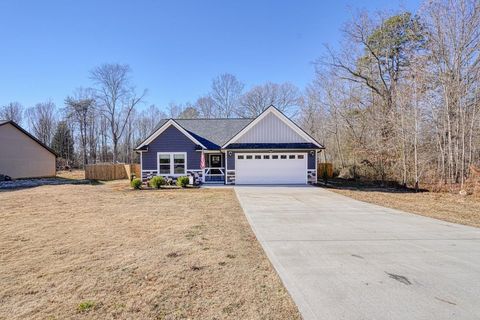 A home in Chesnee