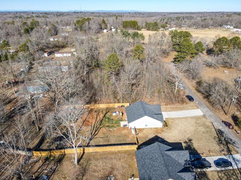 A home in Chesnee