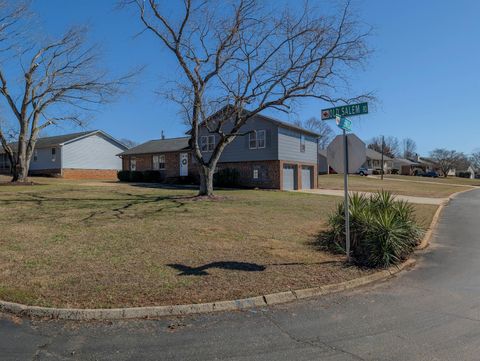 Homes For Sale - 207 Old Salem Road<br/> Moore, SC 29369
