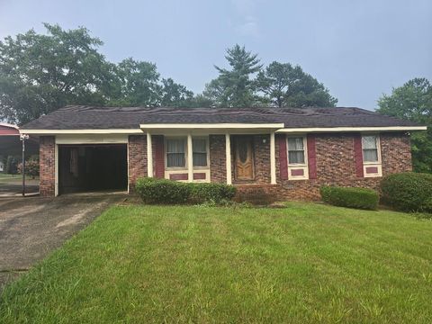 Homes For Sale - 301 Camellia Cir Cir<br/> Cherokee County, Gaffney, SC 29341