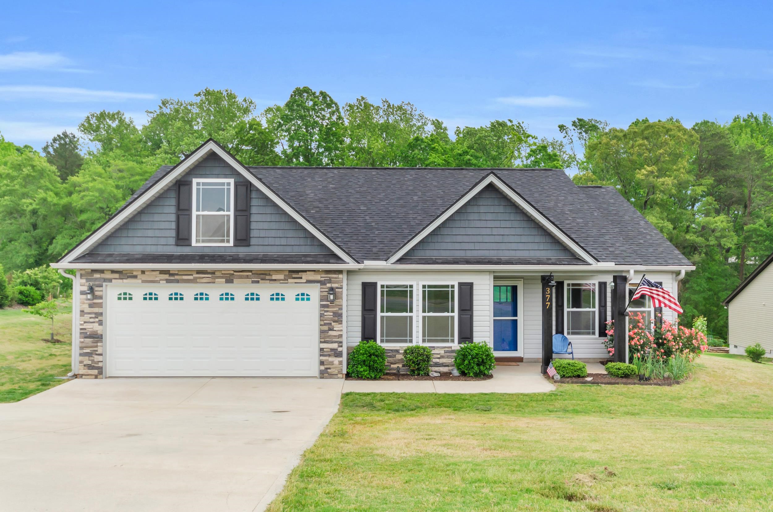 377 Danleigh Way, Inman, South Carolina image 1