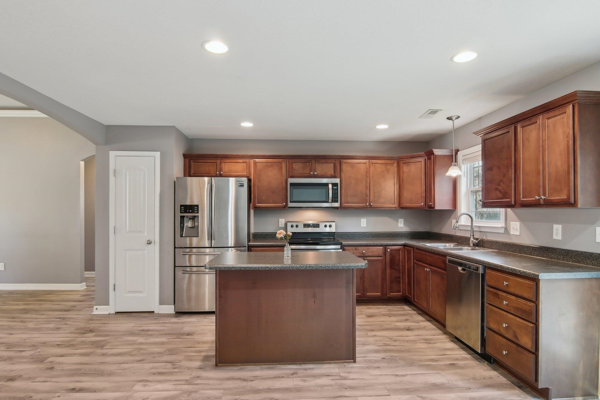 496 Blairwood Court, Spartanburg, South Carolina image 7