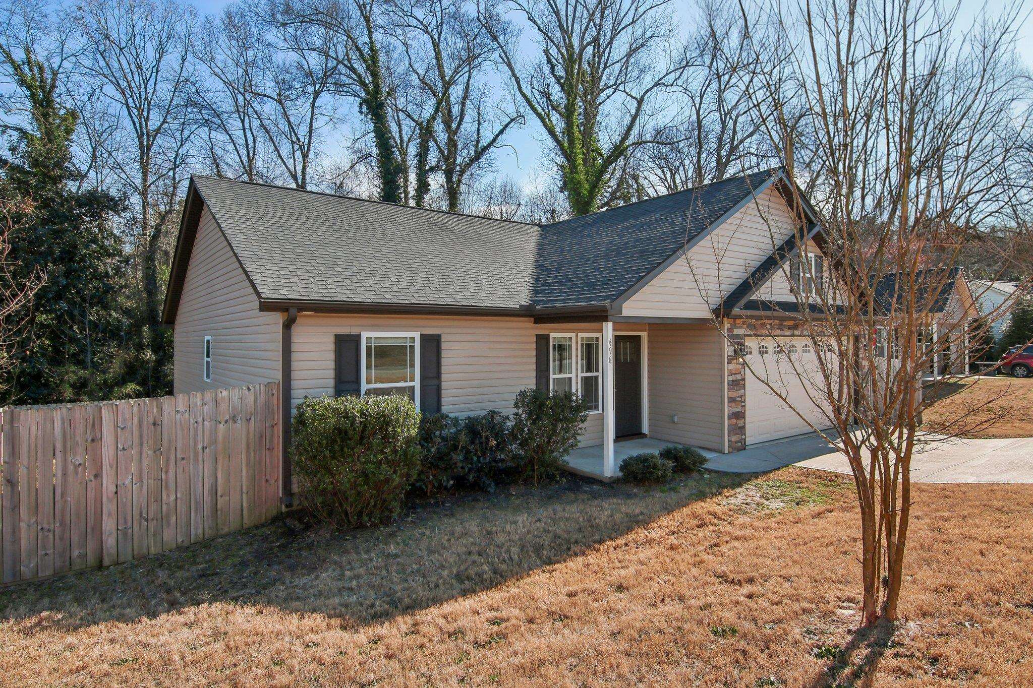 496 Blairwood Court, Spartanburg, South Carolina image 2