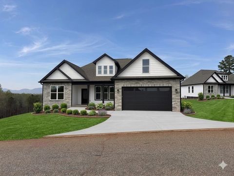 Homes For Sale - 370 Scenic Avenue<br/> Campobello, SC 29322