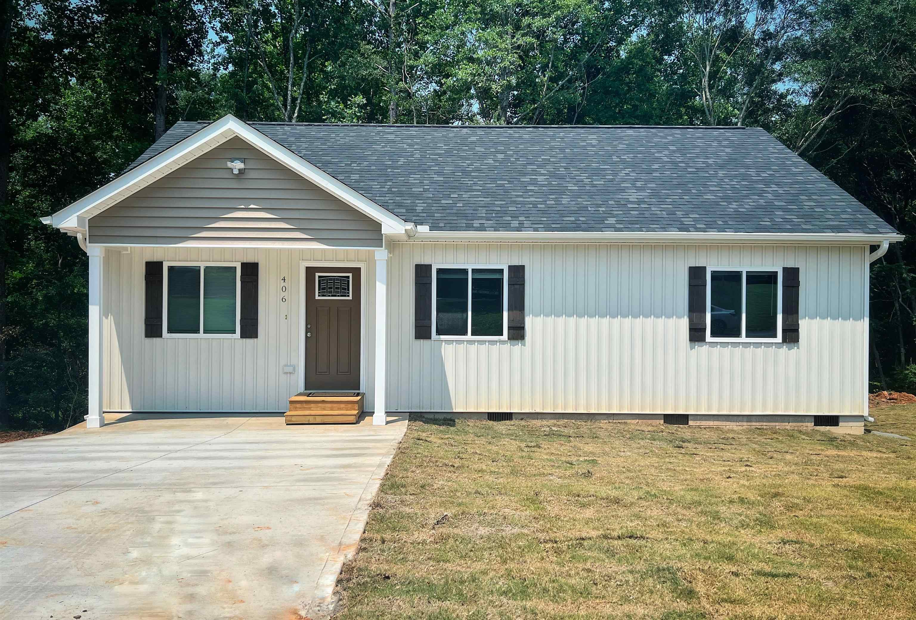 406 Bellingham Court, Spartanburg, South Carolina image 1