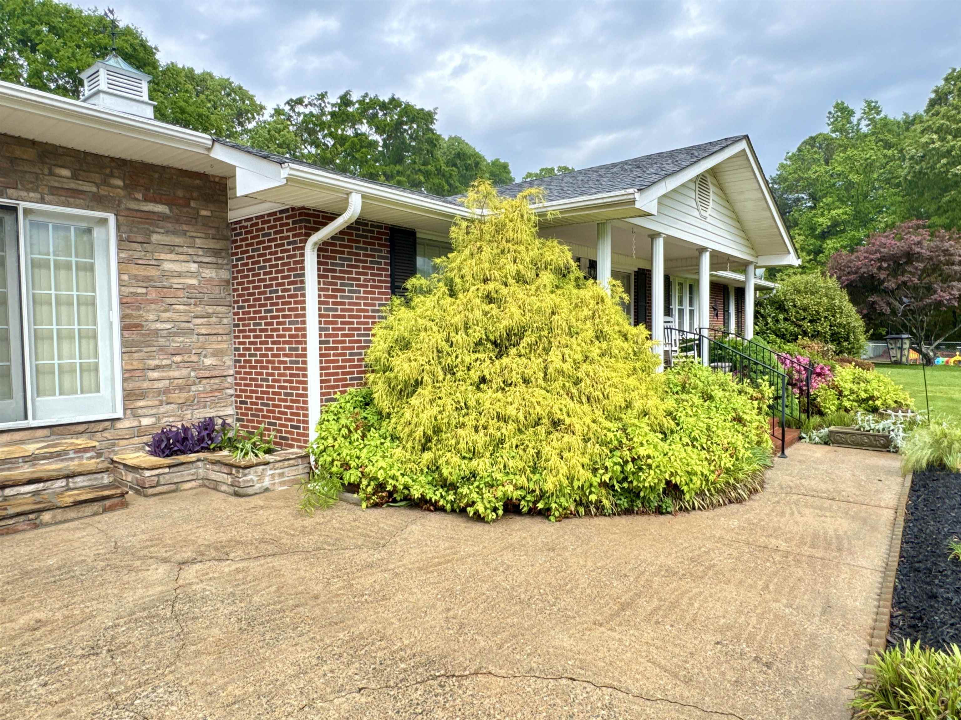 8627 Valley Falls Road, Boiling Springs, South Carolina image 4