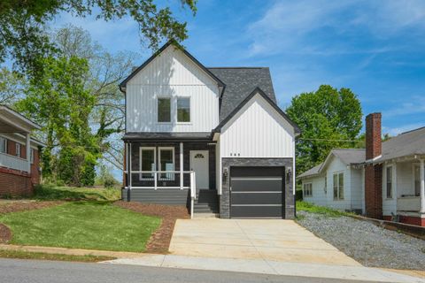 Homes For Sale - 385 S Converse Street<br/> Spartanburg, SC 29306